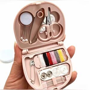 NEW … Mini Portable Travel Sewing Kit
